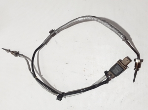 Capteur de température des gaz d’échappement - 8W0919519C
