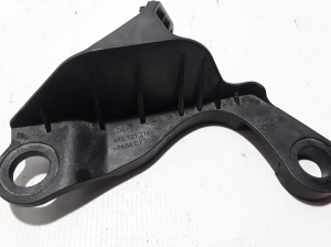  Support de réservoir de liquide de refroidissement  - 4K0121214N 