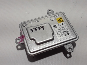 Xenon headlight control unit - 7296090