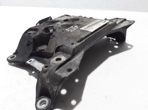 AUDI A6 C8 (2018–2025) Getriebehalter 4K0399262Q - 3