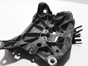 AUDI A6 C8 (2018–2025) Getriebehalter 4K0399262Q - 5