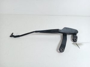   Windshield wiper blade 