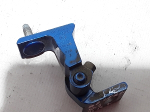 AUDI A6 C8 (2018–2025) Rear side door upper hinge 4K0833402A - 2