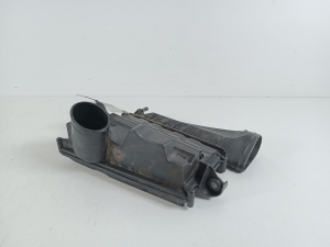 Mercedes Benz C-Class 204 (2007–2014) Luftfiltergehäuse A6420901601 - 3