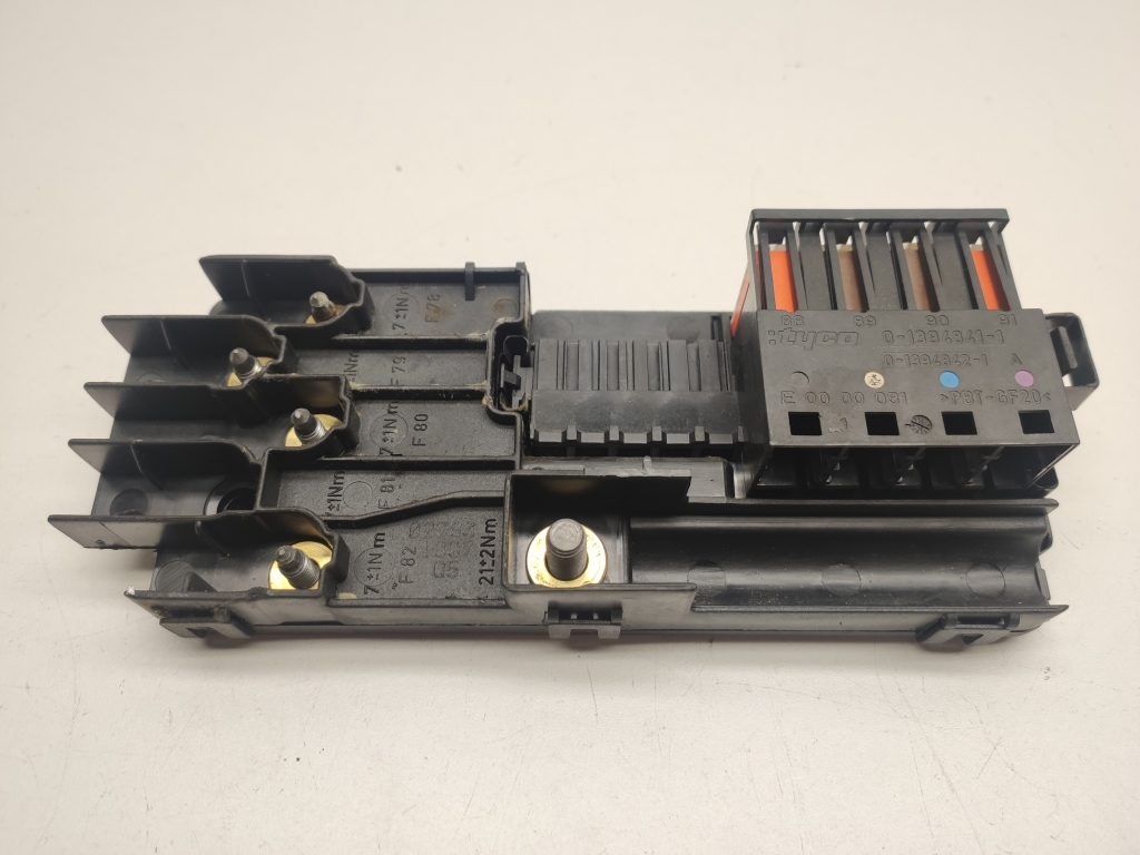 MERCEDES-BENZ M-Class W164 (2005-2011) Fuse box A2115452601 21648421