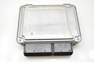 Volkswagen Polo VI (2017–2026) Engine control unit 04C907309BP - 4