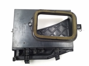 AUDI A4 B7 (2004–2008) Innenraumluftfiltergehäuse 8E1819641A - 2