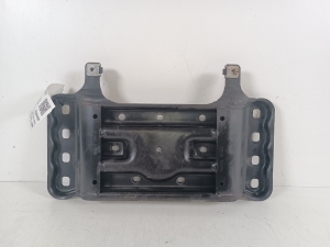 Mercedes Benz C-Class 204 (2007–2014) Getriebehalter A2042400102 - 2