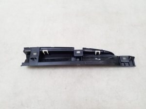 BMW 4 SERIES G26 (2020–2026) Halterung für Schwellerverkleidung außen 8737090 - 3