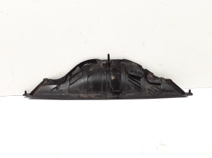 Grille d’auvent (garniture du mécanisme d’essuie-glace) - 668102854R