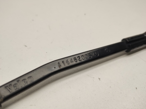 Mercedes Benz ML-Class 164 (2005–2011) Windshield wiper arm A1648200640 - 3