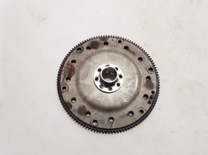  Clutch flywheel 