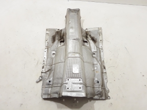 AUDI A6 C8 (2018–2025) Summuti kuumakaitse 4K0804160E - 2