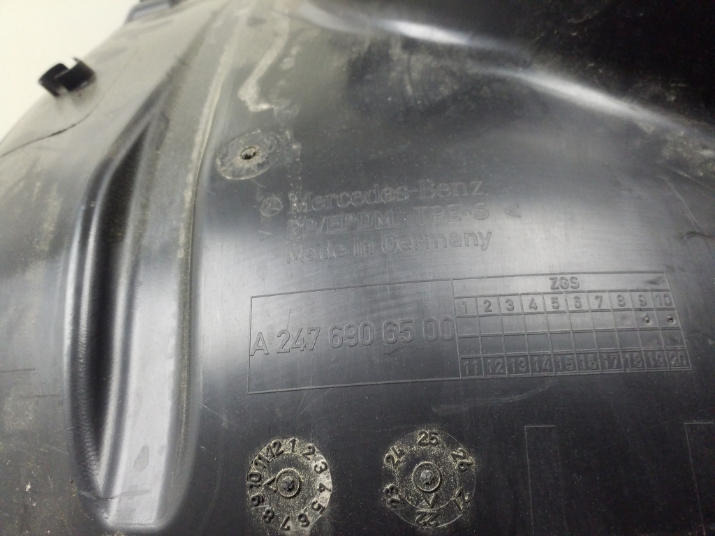 MERCEDES-BENZ B-Class W247 (2018-2023) Front Left Inner Fender Rear Part A2476906500 24988644