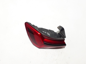 AUDI A6 C8 (2018–2025) Eckleuchte hinten 4K5945091 - 4