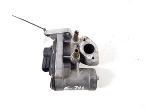  EGR valve 