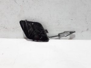 Front bumper tow hook cover - 9823210280