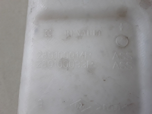 RENAULT Megane III (2008–2016) Front washer fluid reservoir 289100014R - 3