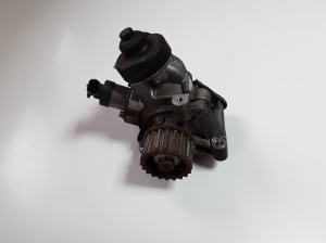 RENAULT Captur (2013–2019) Kütusepump 167007358R - 3