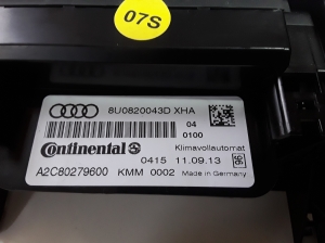 AUDI Q3 8U (2011–2018) Heater control panel 8U0820043D - 2