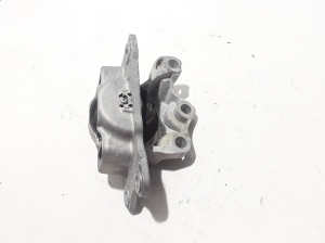 VOLVO XC90 (2015–2024) Gearbox mount 31339949 - 5