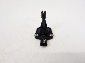 AUDI S5 8T3 (2007–2016) Oil level sensor 03C907660R - 2
