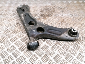Peugeot 208 (2019–2026) Front control arm - 2