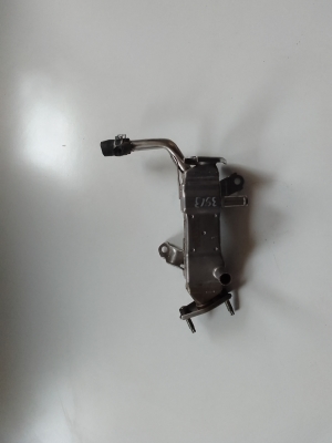TOYOTA Auris E18 (2012–2018) AGR-Ventilkühler 2560137010 - 2