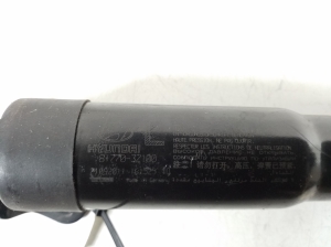 Hyundai i40 (2011–2026) Heckklappendämpfer 817703Z100 - 3