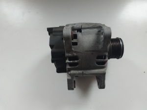 RENAULT Captur (2013–2019) Lichtmaschine 231001318R - 3