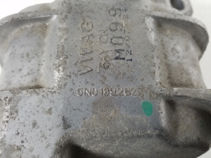 Volkswagen Tiguan (2007–2016) Engine mount 5N0199262M - 3