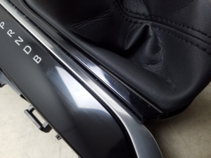 TOYOTA Corolla (2018–2026) Schalthebelverkleidung 76L507 - 4