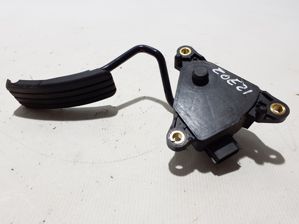 RENAULT Zoe 1 generation (2012-2023) Throttle Pedal 180021178R 21738329