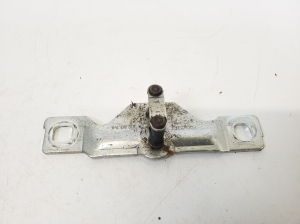   Rear window lock  - 8P4827507 