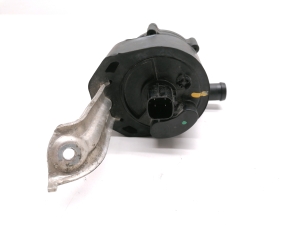 Tesla Model X X (2015–2026) Auxiliary water pump 1037328-00-F - 2