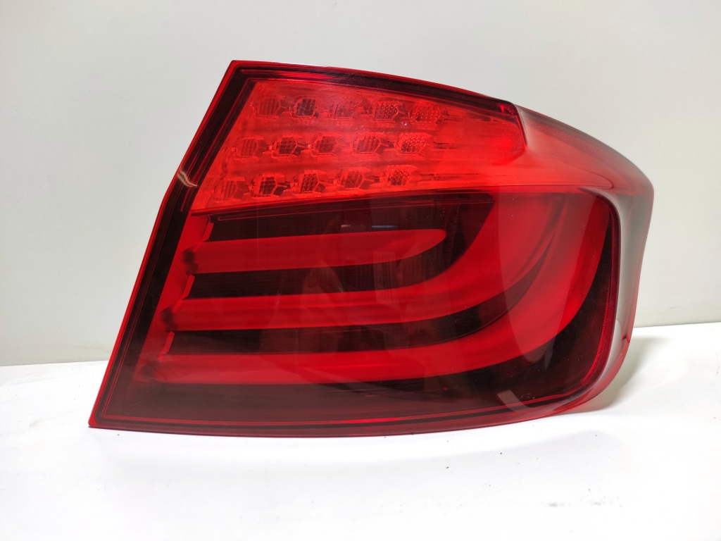BMW 5 SERIES F11 (2010–2017) Eckleuchte hinten 17346202 BMW 5 SERIES F11 (2010–2017) Eckleuchte hinten 17346202