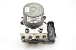 ABS unit - 589202Y940