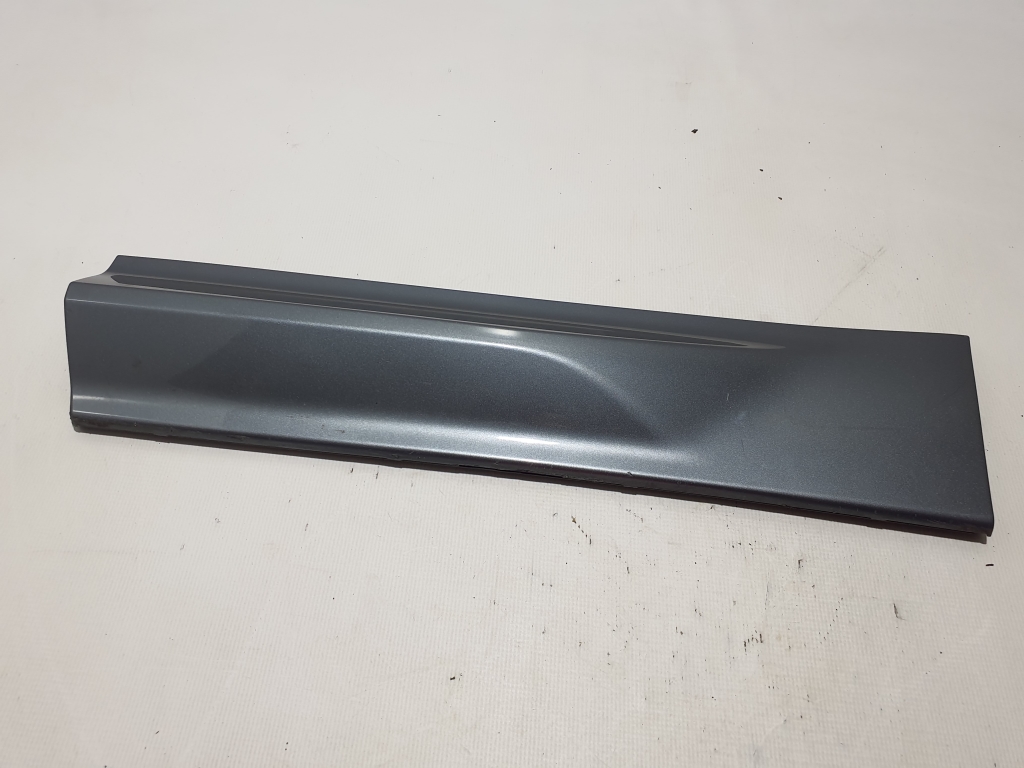 VOLVO XC60 2 generation (2017-2024) Left Side Sliding Door Molding 31440296 21742115