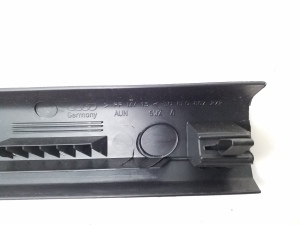 AUDI A4 B7 (2004–2008) Inner sill trim 8E0867272 - 3