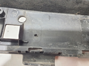 RENAULT Clio V (2019–2026) Front bumper lower grille 622541469R - 3