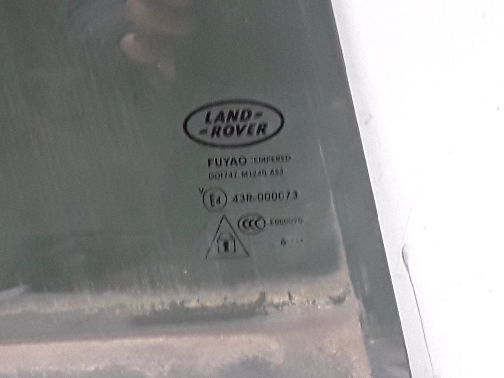 LAND ROVER Discovery Sport 1 generation (2014-2024) Стекло боковых правых дверей LR058836 21734419