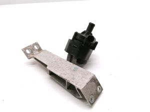 Tesla Model X X (2015–2026) Auxiliary water pump 1054529-00-F - 3