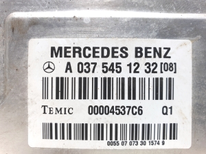 Mercedes Benz E-Class W211 (2002–2009) Õhkvedrustuse juhtplokk A0375451232  00004537C6 - 3