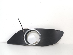  Front bumper fog lamp cover 