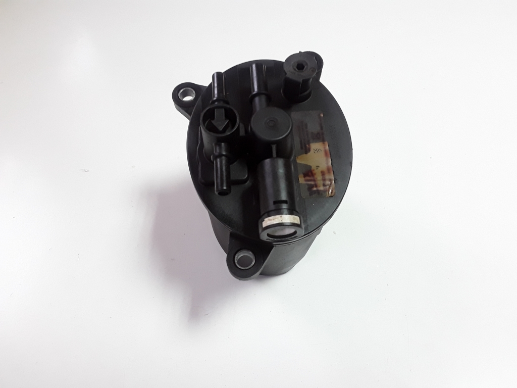 Used Land Rover Evoque Fuel filter housing LR001313