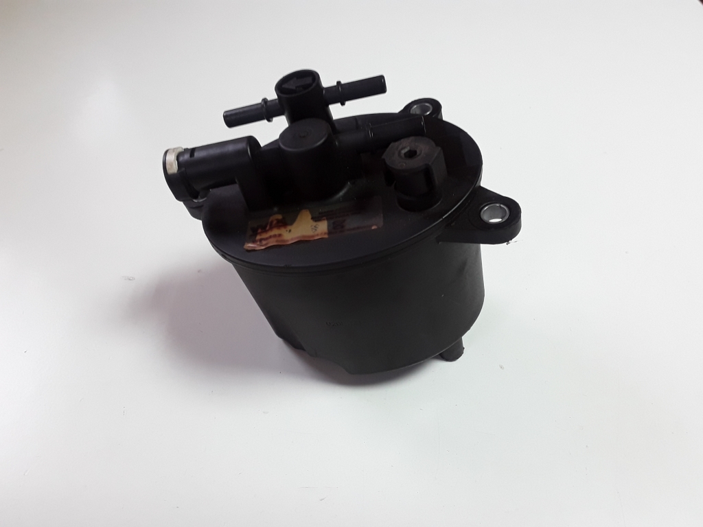 Used Land Rover Evoque Fuel filter housing LR001313