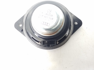 AUDI S5 8T3 (2007–2016) Speaker - 2