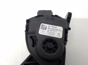 AUDI S5 8T3 (2007–2016) Accelerator pedal 8K1723523A - 3