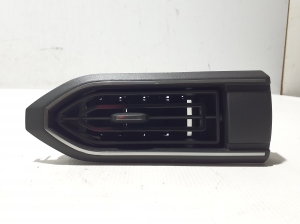 Dacia JOGGER I (2021–2026) Dashboard air vent grilles 687601376R - 3