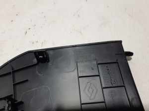 Dacia JOGGER I (2021–2026) Dashboard trim 689215142R - 3